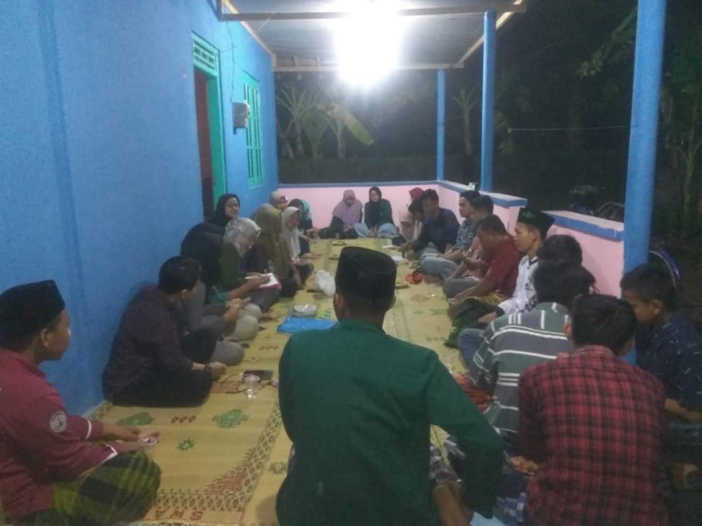 KEGIATAN KARANG TARUNA DUSUN GANJURAN